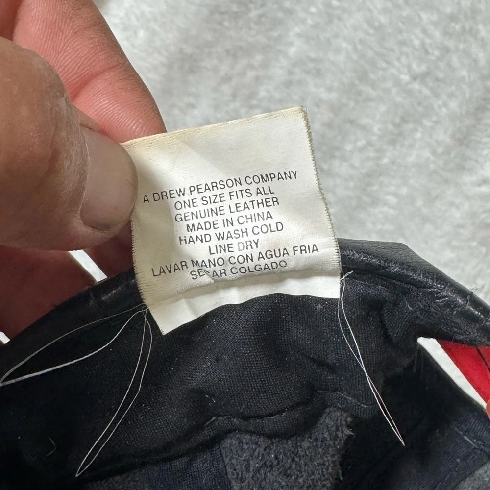 Vintage Chicago Bulls Leather Drew‎ Pearson Snapback Hat Cap NBA Red and Black